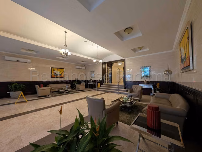 Se Vende Apartamento en Obarrio LA27-2672 - Imagen 2