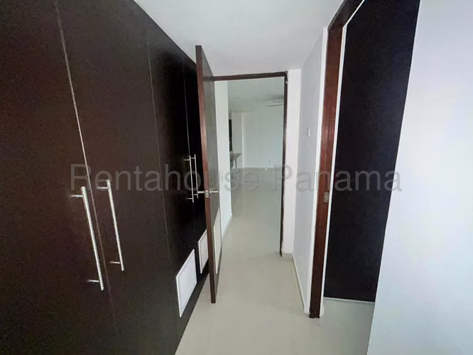 Venta de Apartamento en Altos de Panama ABS