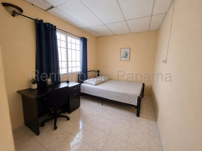 Se Alquila Casa en Tocumen DPA27-1429
