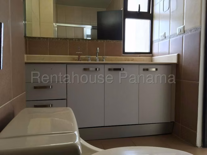  Apartamento con Vista al Mar en San Francisco – 245 m² | GC - Imagen 3