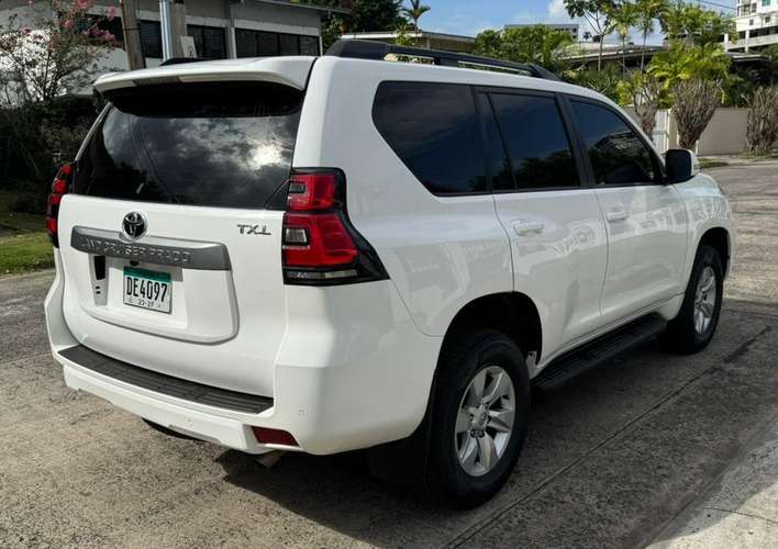 PRADO 2023 AUTOMATICO EN 48,495  al Crédito o al  Contado.... - Imagen 7