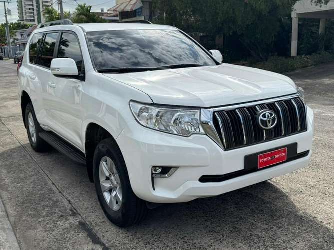 PRADO 2023 AUTOMATICO EN 48,495  al Crédito o al  Contado.... - Imagen 2