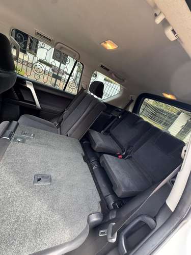PRADO 2023 AUTOMATICO EN 48,495  al Crédito o al  Contado.... - Imagen 11