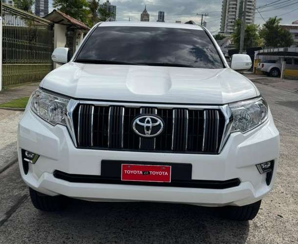 PRADO 2023 AUTOMATICO EN 48,495  al Crédito o al  Contado.... - Imagen 3