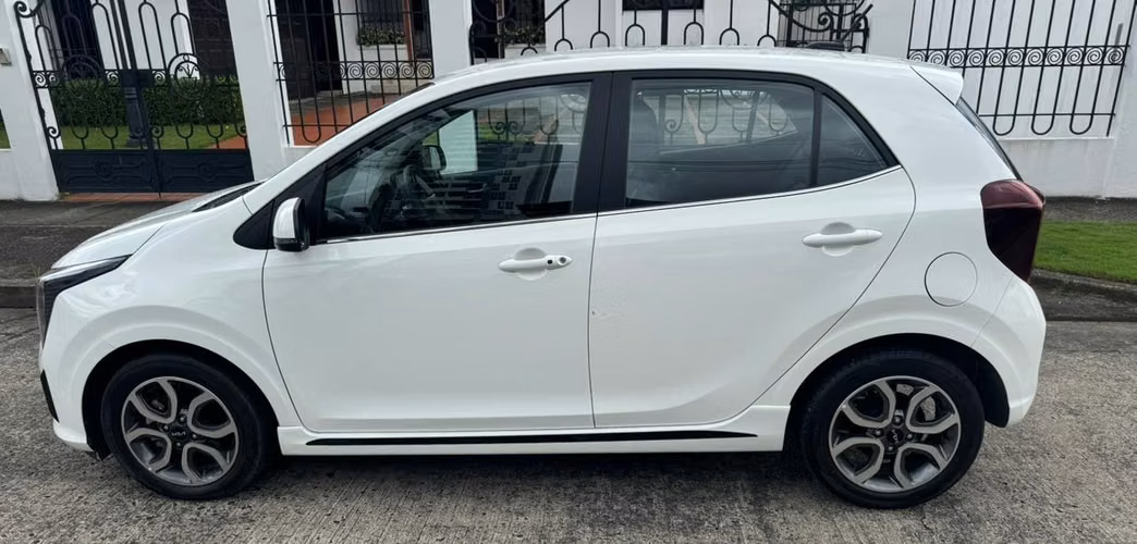 PICANTO 2025 GIT LINE AUTOMATICO EN 12,995 al CREDITO y al  CONTADO....  - Imagen 4