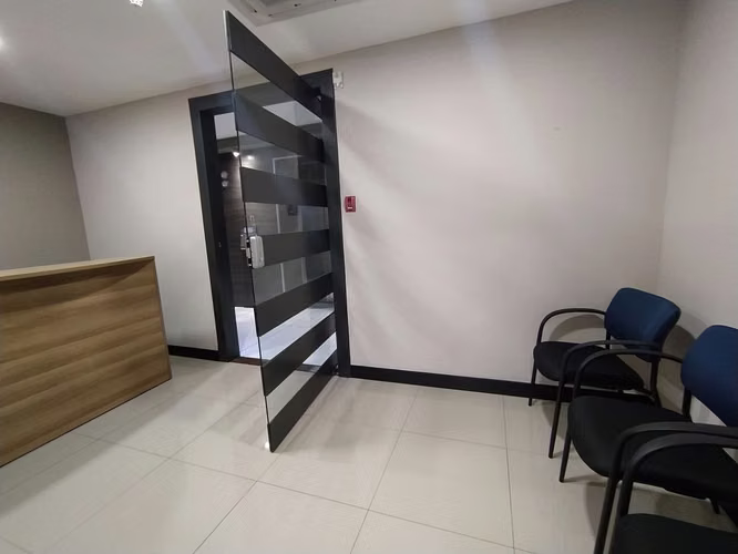 Oficina en venta en Calle 50 / Cod. 27-2382 AGPM