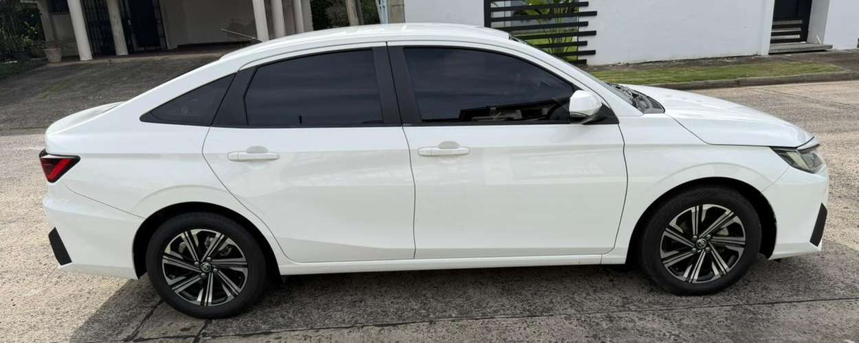 YARIS 2024 AUTOMATICO EN 16,895  al Crédito o al  Contado.. - Imagen 4