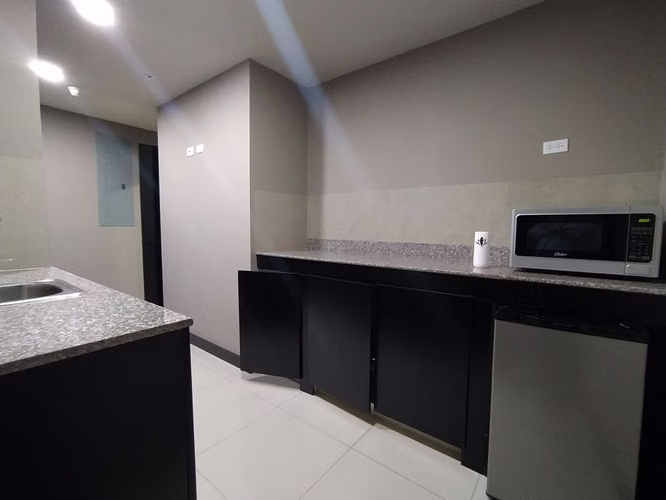 Oficina en alquiler en Calle 50 / Cod. 27-248 AGPM - Imagen 3
