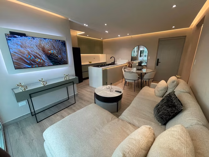 VENTA DE APARTAMENTO REMODELADO // AMOBLADO // VIA ESPAÑA 