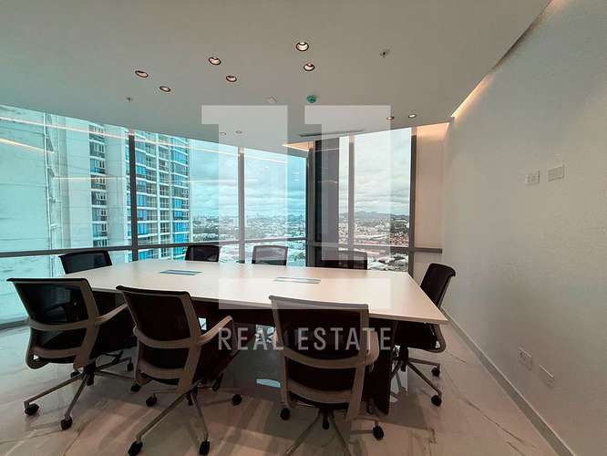 Se Alquila Oficina de 122m2 en Financial Park - Imagen 5
