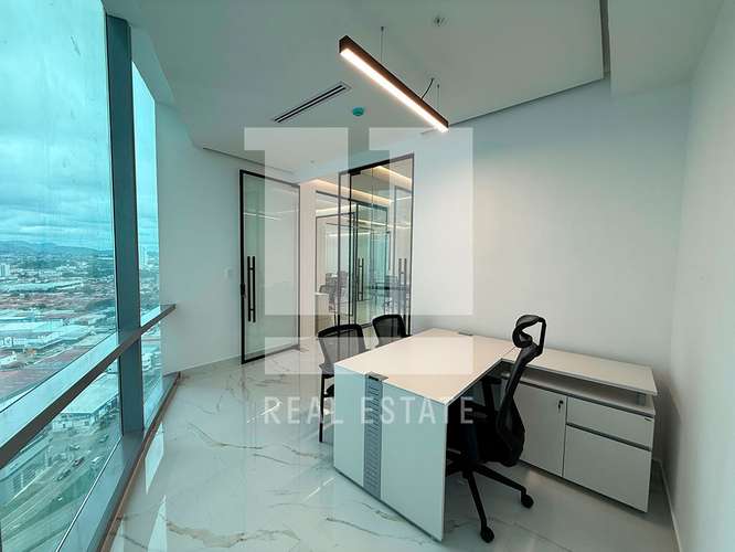 Se Alquila Oficina de 122m2 en Financial Park - Imagen 7
