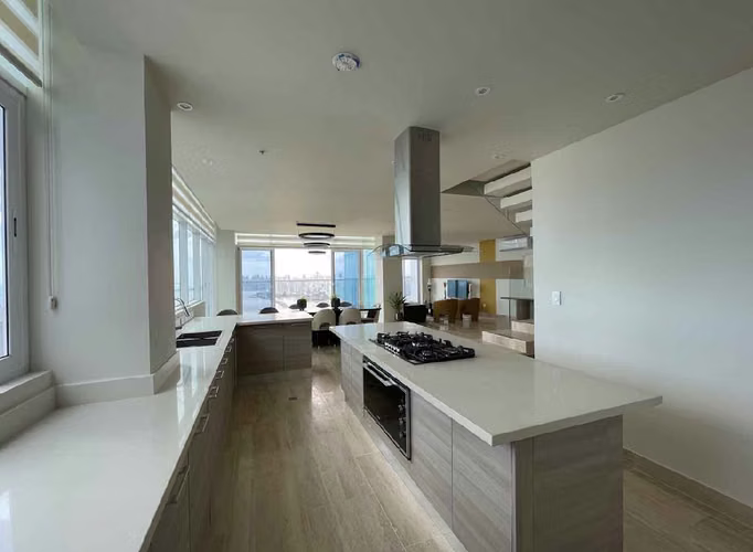Se alquila apartamento amoblado | Costa del Este, PH. Regent, 217 m2 - Imagen 9