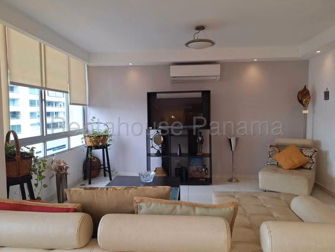 Alquiler apartamento amoblado en PH Terrazas del Pacific, San Francisco - 3 recámaras con baño | VIK-27-2709