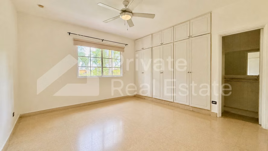 Se Vende o Se Alquila casa en Costa Serena Costa del este