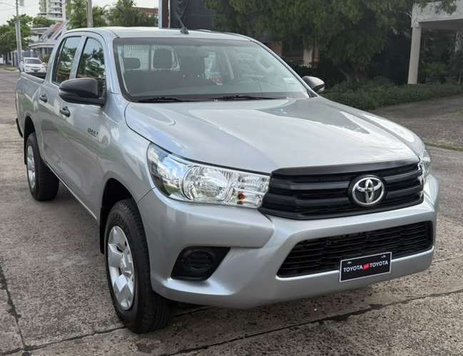 HILUX 2024 4X4   EN 24,495 al CRÉDITO o al contado. - Imagen 2