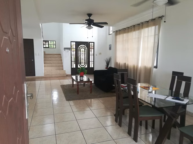 Venta de Casa en Brisas Del Golf Terrazas KC - Imagen 2