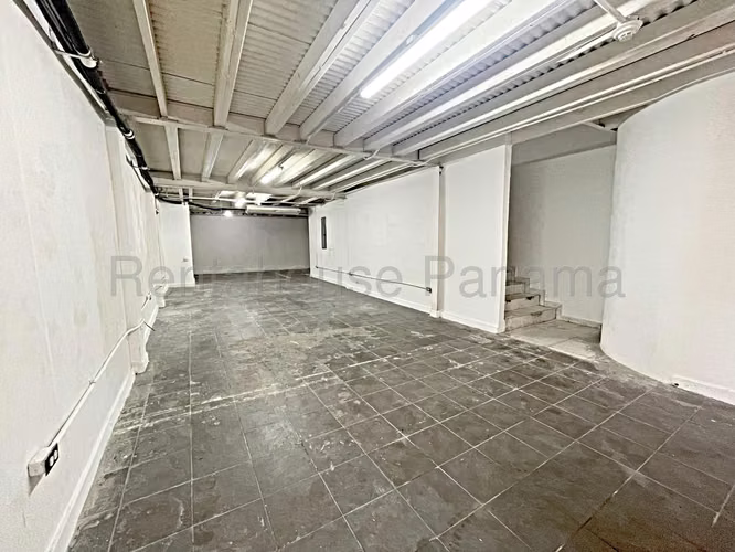 Alquiler de Local Comercial en Casco Antiguo Solo Cliente Directo MC - Imagen 2