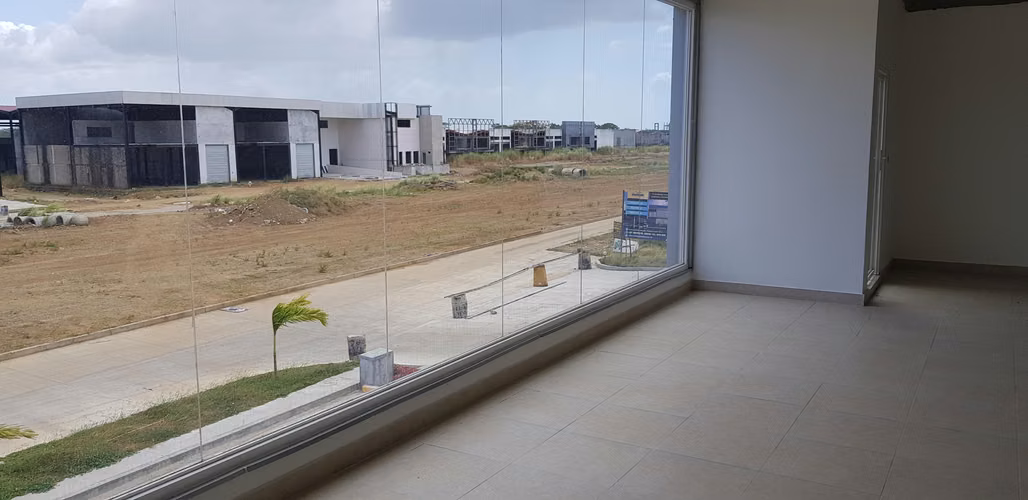 Vendo Galera de 877.76m2 en Pacora Warehouse Las Americ 22-8846SRZ - Imagen 7