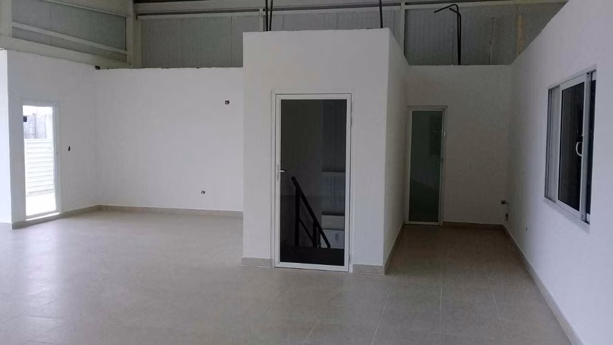 Vendo Galera de 877.76m2 en Pacora Warehouse Las Americ 22-8846SRZ - Imagen 3