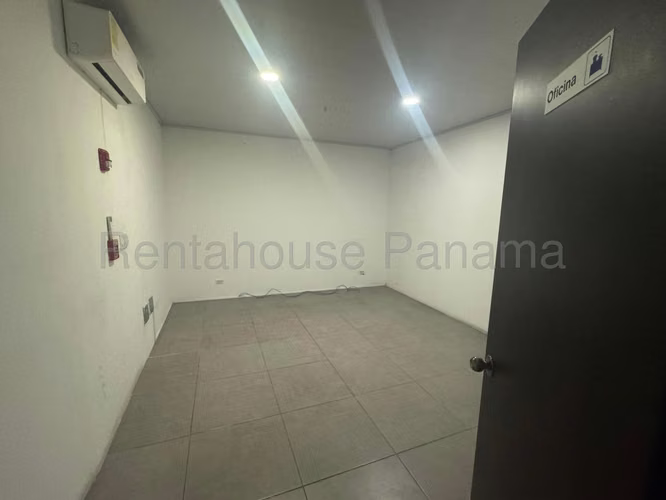 Vendo Local Comercial de 443m2 en Parque Lefevre Panama V Business 26-3250SRZ - Imagen 9
