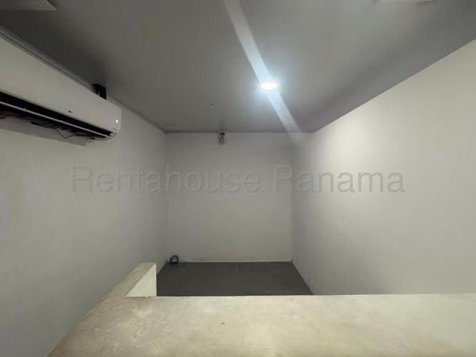 Vendo Local Comercial de 443m2 en Parque Lefevre Panama V Business 26-3250SRZ - Imagen 2