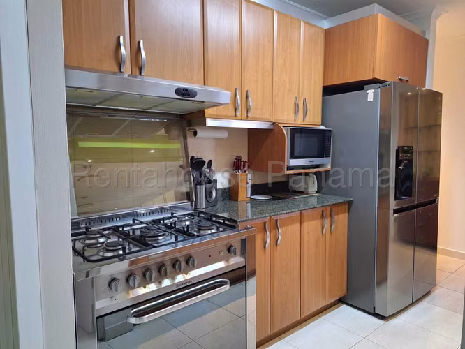 Apartamento en Alquiler San Francisco 27LRL2709 Panama