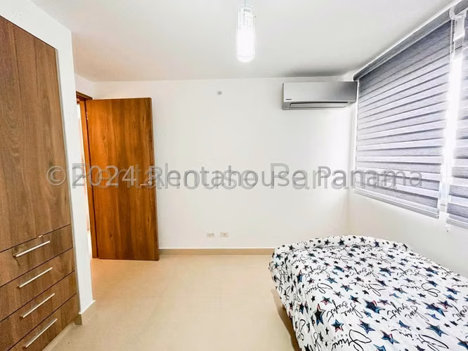Apartamento en Alquiler Ricardo J Alfaro 27LRL2705
