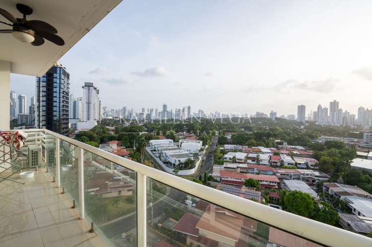 Apartamento Amoblado en PH Bahía del Golf Coco del Mar - Imagen 7