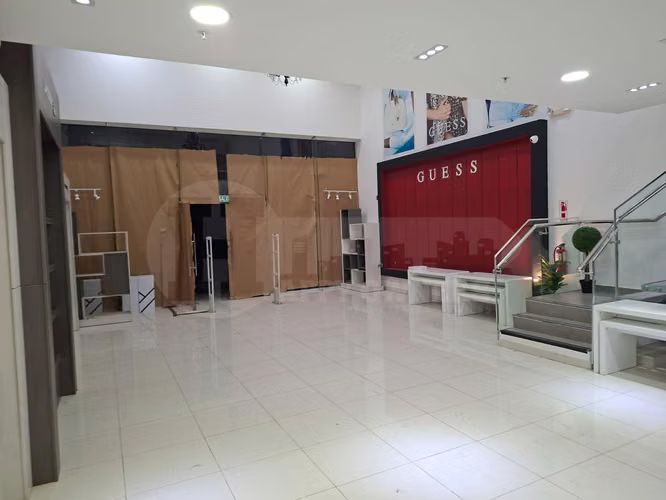 Alquiler de local comercial en Santiago Mall, Veraguas. MB