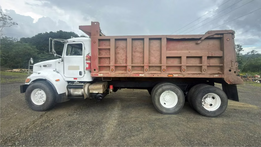 VENDO CAMIONES PETERBILT