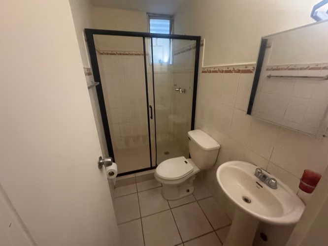 Alquilo Apartamento 2 Recámaras, Línea Blanca, A/C – PH Plaza Valencia, Vía España - Imagen 12