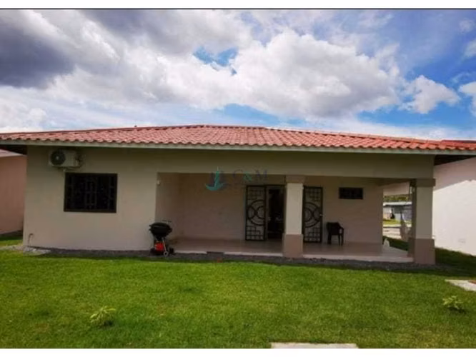 ALQUILER DE CASA EN DAVID AMOBLADA DISPONIBLE 1 DE NOVIEMBRE - Imagen 8
