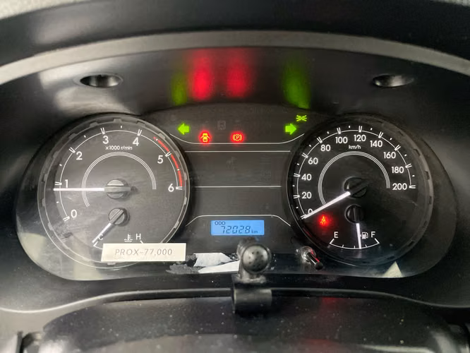 TOYOTA HILUX - 2024 - PPHX - Automarket - Imagen 7