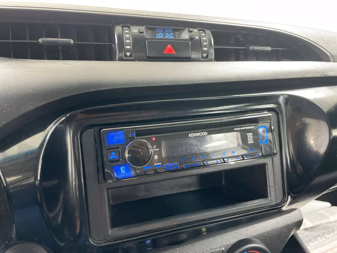 TOYOTA HILUX - 2024 - PPHX - Automarket - Imagen 8