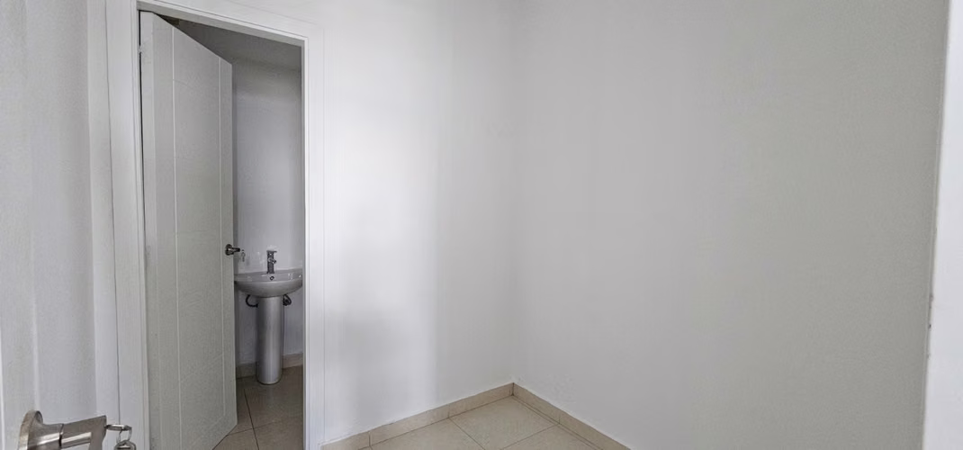 APARTAMENTO FRENTE AL MAR - Imagen 9