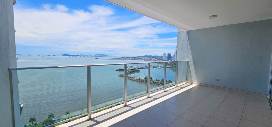 APARTAMENTO FRENTE AL MAR - Imagen 4