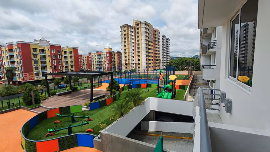Alquilo precioso apartamento en Vía Centenario