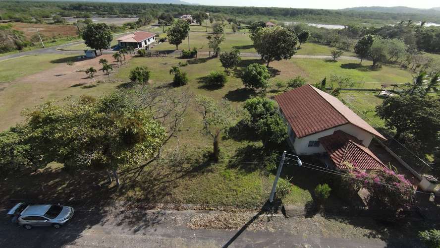 SE VENDE TERRENO PRIVADO EN CHAME - 700 m² - Imagen 17