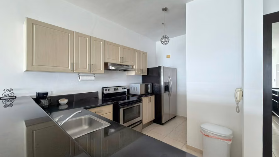 Vista del Mar: Apartamento de 1 Recámara con Vista a la Bahía en Avenida Balboa - Imagen 4