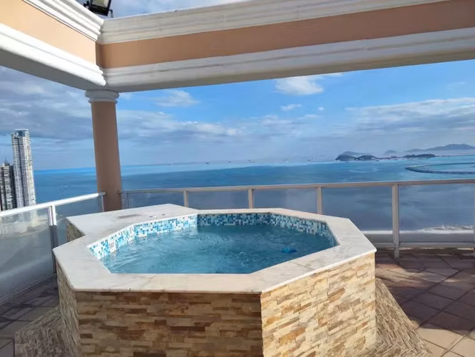 Vista del Mar: Apartamento de 1 Recámara con Vista a la Bahía en Avenida Balboa - Imagen 9