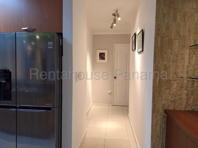 Se Alquila Apartamento en San Francisco LA27-2709