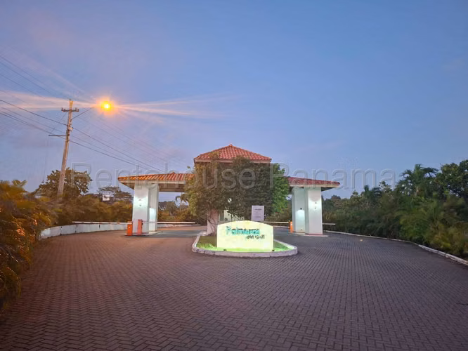 Se Vende Terreno en Coronado DPA26-9093