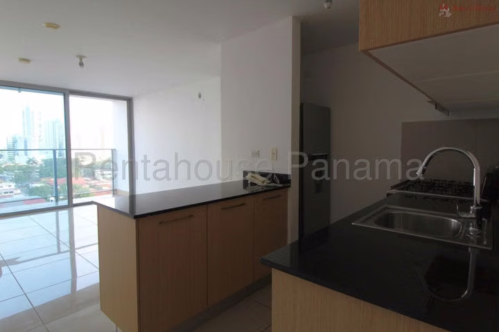 Apartamento en alquiler en Carrasquilla 27MAM2612 - Imagen 10