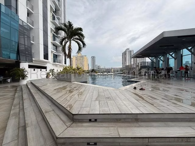 Apartamento en alquiler Carrasquilla 27MAM2598 - Imagen 1