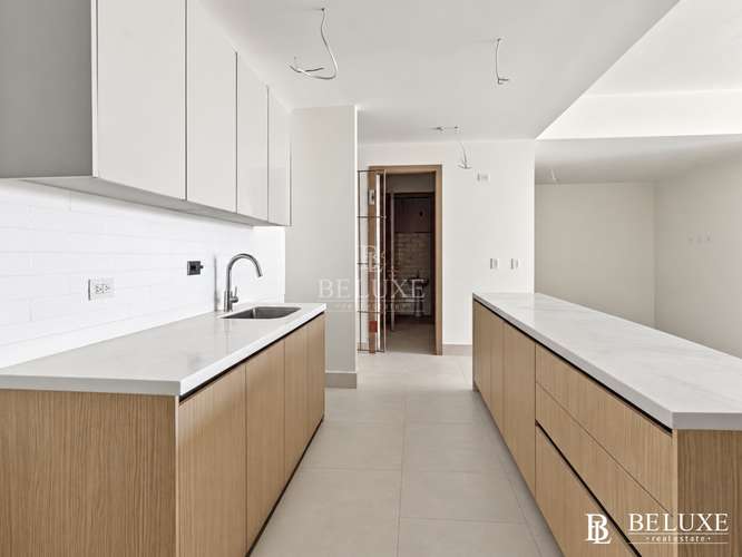 REVENTA DE APARTAMENTO EN PLAYA ESCONDIDA A ESTRENAR, COLÓN (2)