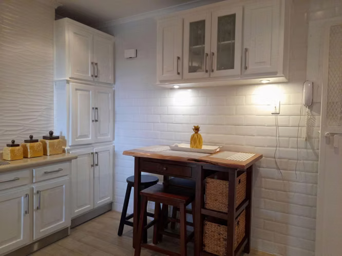 Venta de Casa en El Bosque DCD27-329