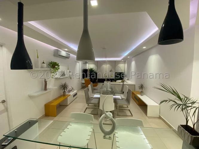 Venta de Apartamento en Av. Balboa 22PPM9138