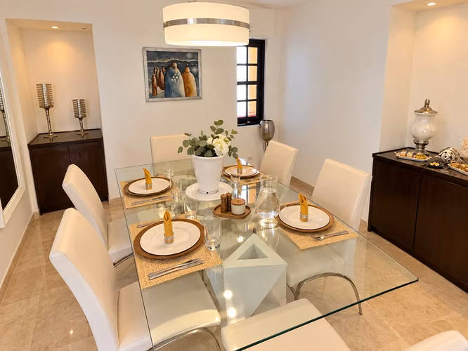  OPORTUNIDAD DE ALQUILER | ELEGANTE Y AMPLIO APARTAMENTO EN OBARRIO