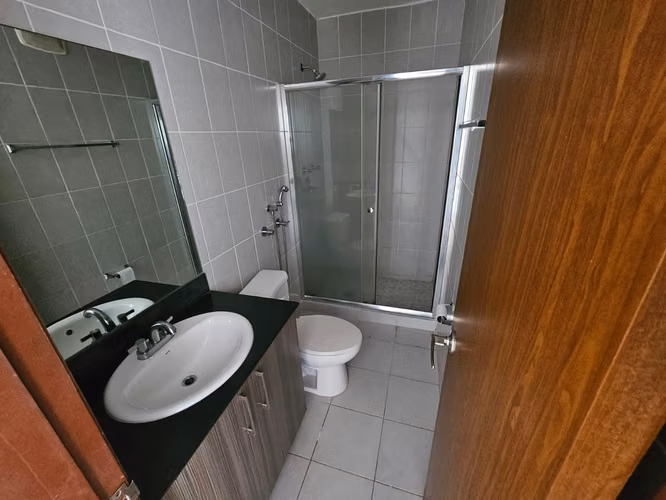 APARTAMENTO REMODELADO FRENTE AL PARQUE OMAR – 83 m² - Imagen 20