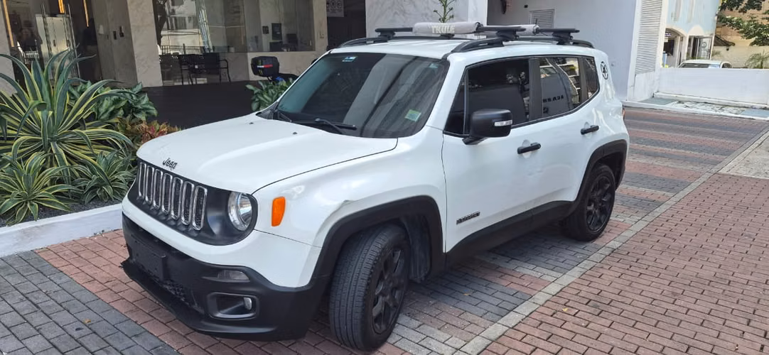 JEEP RENEGADE SPORT 2018 1.8 – OPORTUNIDAD POR VIAJE - Imagen 9